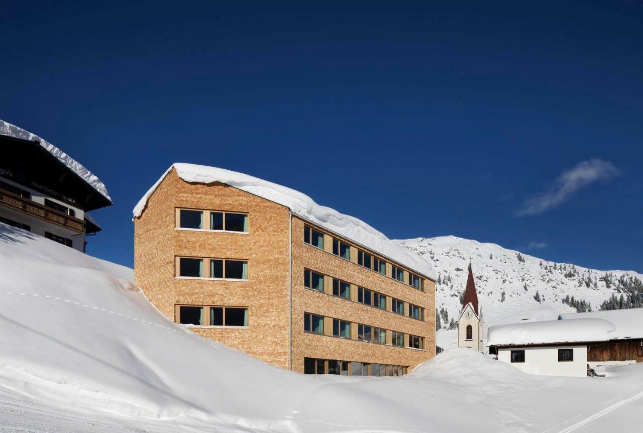 Warthsap Apartmenthaus Warth  Buitenkant foto