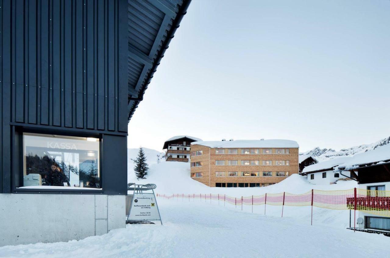 Warthsap Apartmenthaus Warth  Buitenkant foto